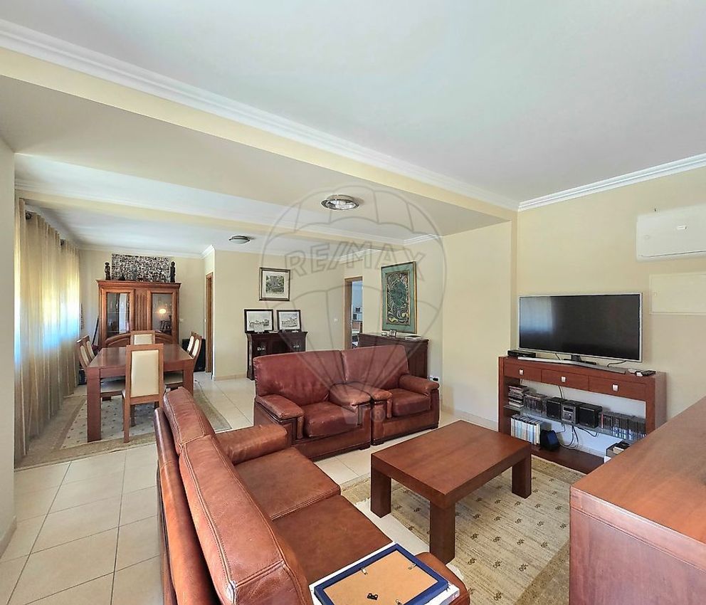 Imagem Sala de estar de apartamento t1 em Rua da Cruz