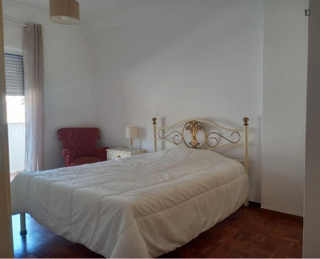 Imagem Quarto de quarto em Rua Simões de Castro