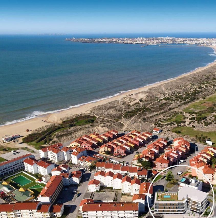 Imagem Vistas de apartamento t3 em Bufarda - Ribafria