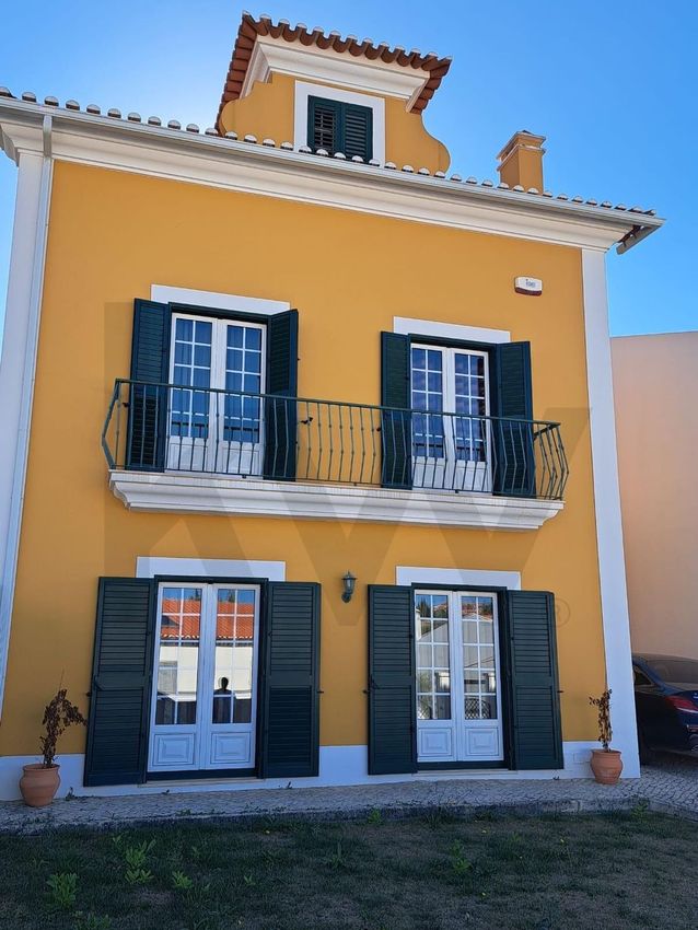 Imagem Vistas de  moradia geminada em Rua De Santa Quitéria s/n