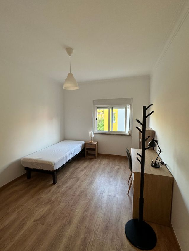 Imagem Quarto de quarto em Rua da Resistência ao Fascismo, 9