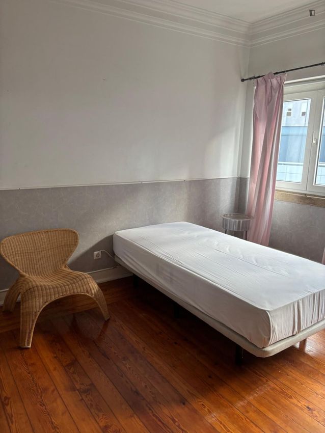Imagem Quarto de quarto em Rua Visconde de Santarém