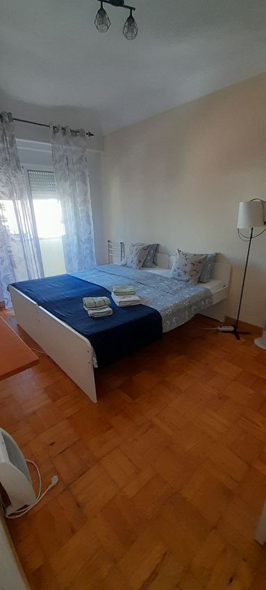 Imagem Quarto de quarto em Rua Carlos Reis, 65