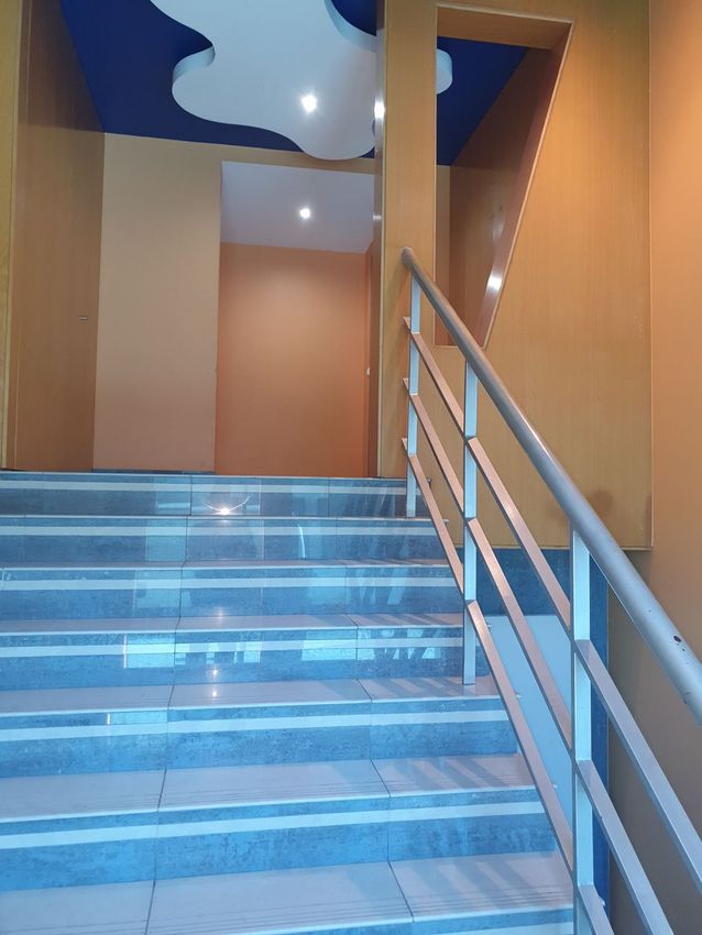 Imagem Escadas de apartamento t3 em Rua Ary dos Santos