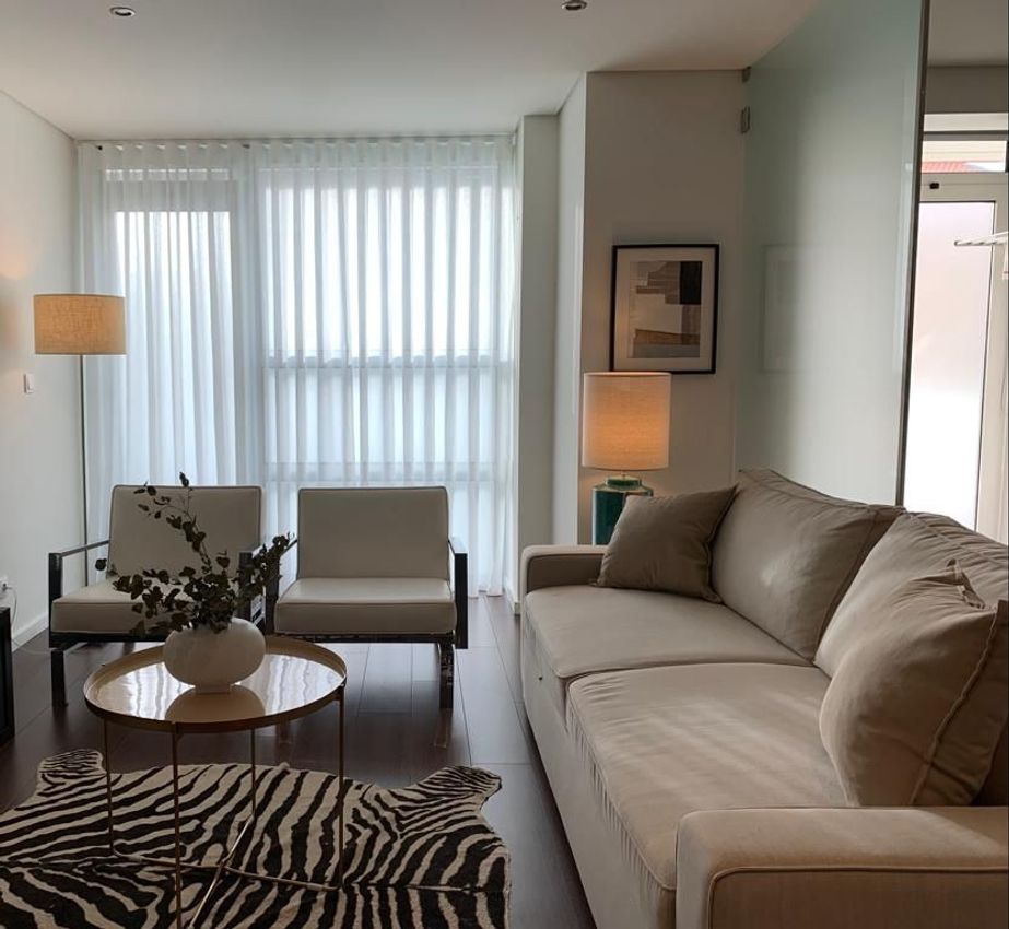 Imagem Sala de estar de apartamento t1 em Rua companhia dos caolinos, 454