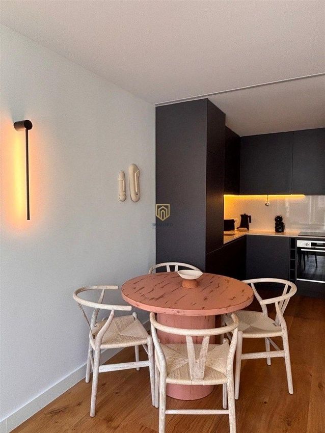 Imagem Sala de jantar de apartamento t1 em Rua de Nossa Senhora de Fátima, 224