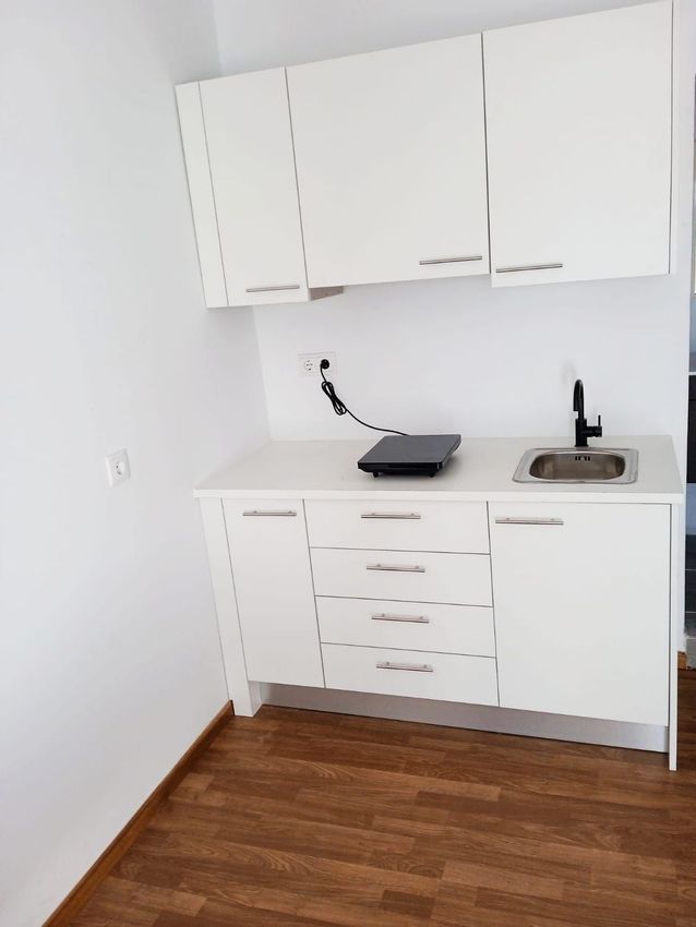 Imagem Cozinha de apartamento t0 em Avenida do brasil, 52