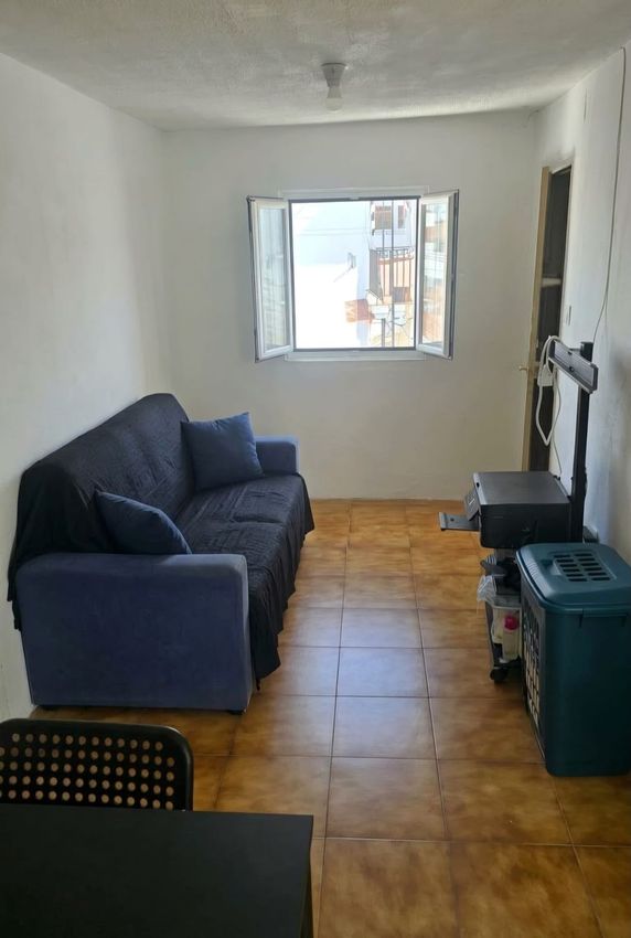Imagem Sala de estar de  andar de moradia em Telhal do Quico, 11