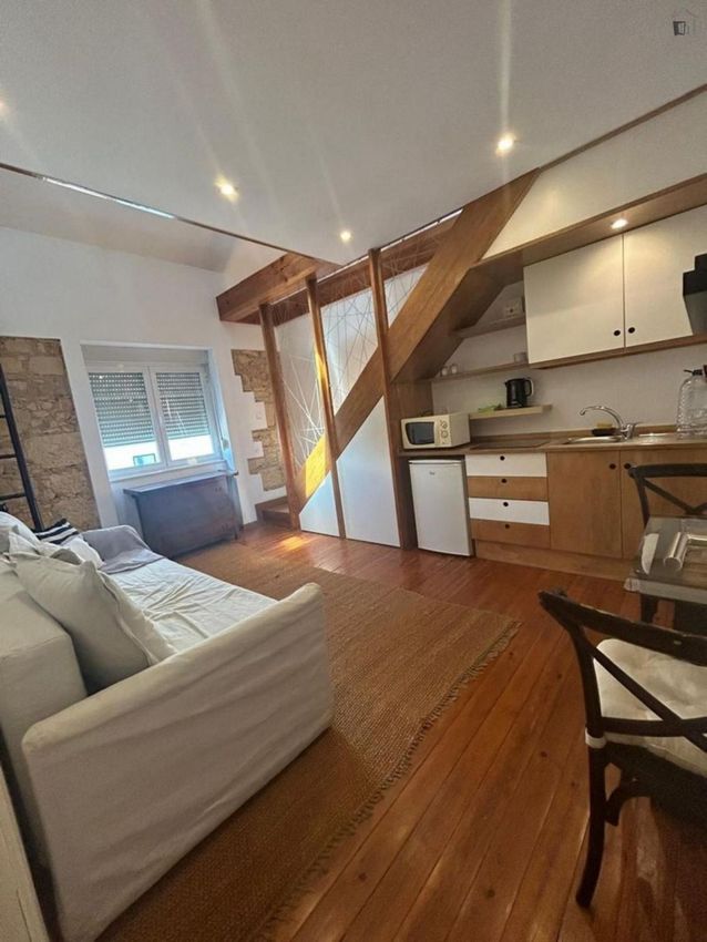 Imagem Sala de estar de apartamento t1 em Rua Lucinda Simões