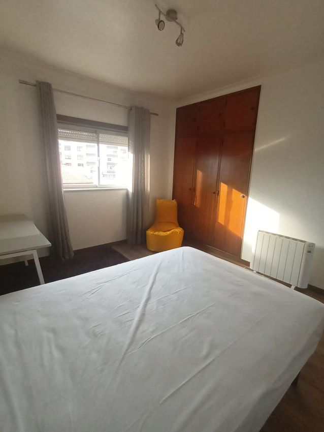 Imagem Quarto de quarto em Travessa Mira Flores, 1 Lote
