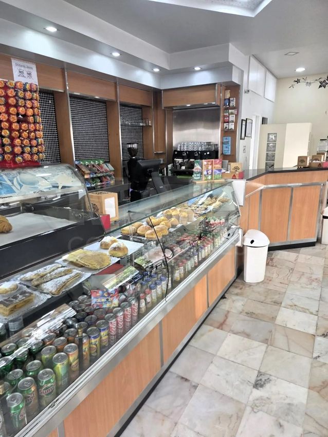 Imagem de espaço comercial em Santa Iria de Azoia - São João da Talha - Bobadela