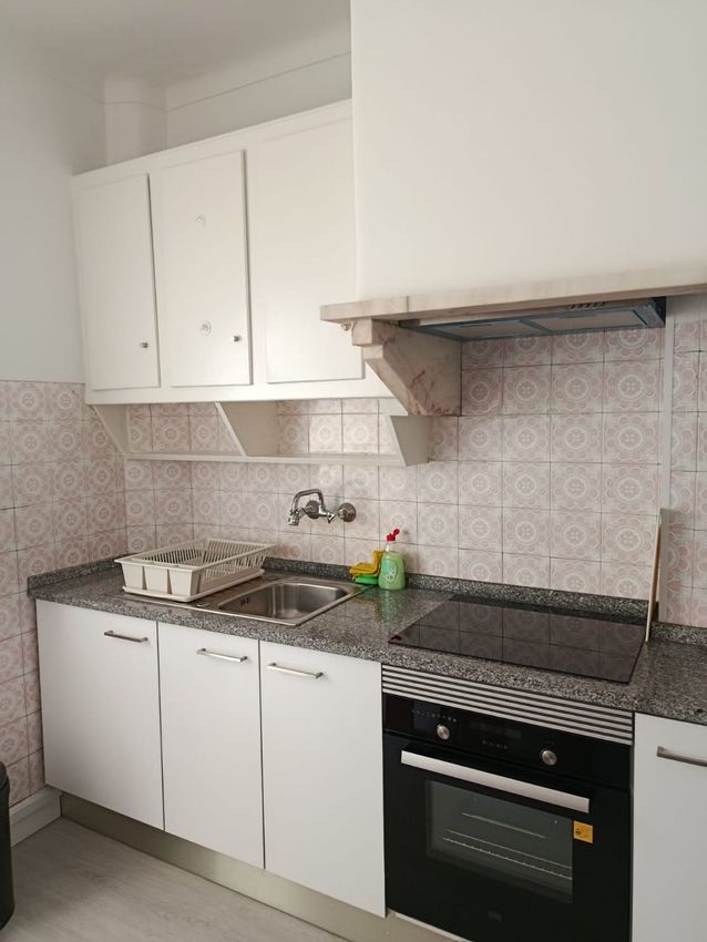 Imagem Cozinha de apartamento t2 em Avenida Portugal