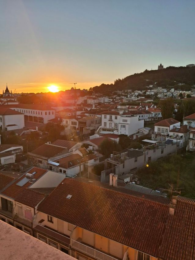 Imagem Vistas de apartamento t1 em Estrada da Papanata, 204