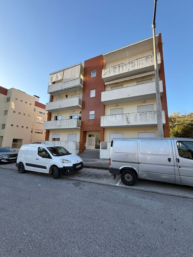 Imagem Vistas de apartamento t2 em Rua Vale de São Miguel, 11
