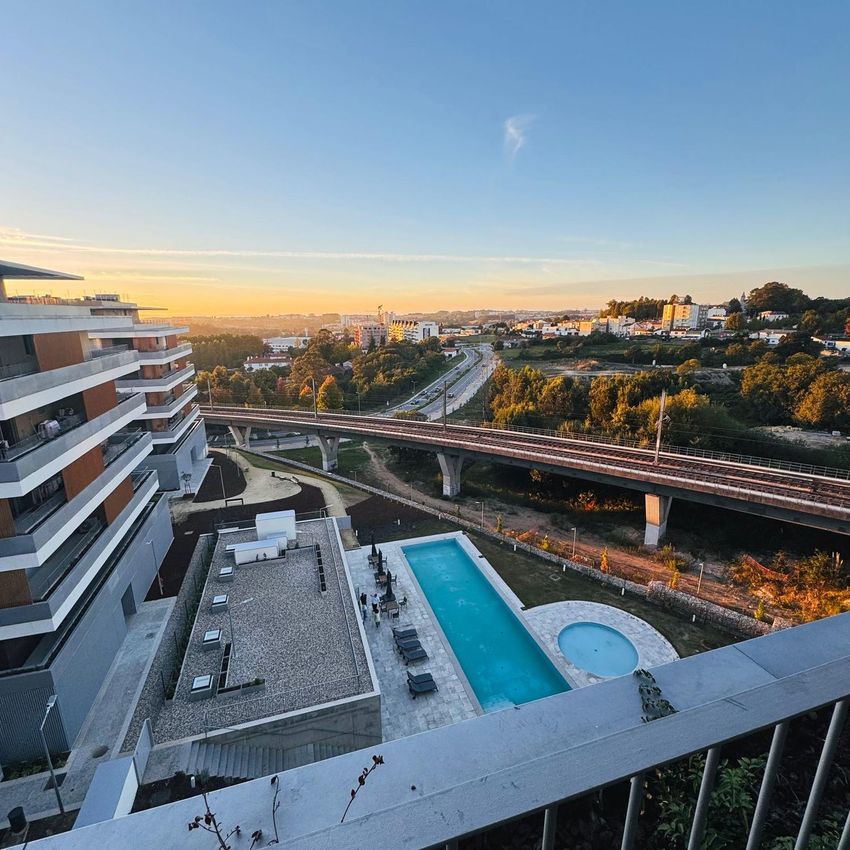 Imagem Vistas de apartamento t1 em Rua Doutor Albino Aroso, 125