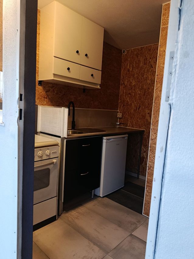 Imagem Cozinha de apartamento t0 em Rua José da Cruz Coelho, 20
