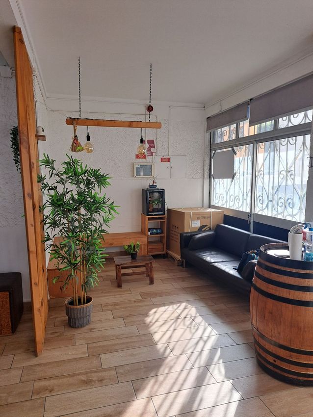 Imagem Sala de estar de espaço comercial em Rua das Lavadeiras, 6 NBRCDrt