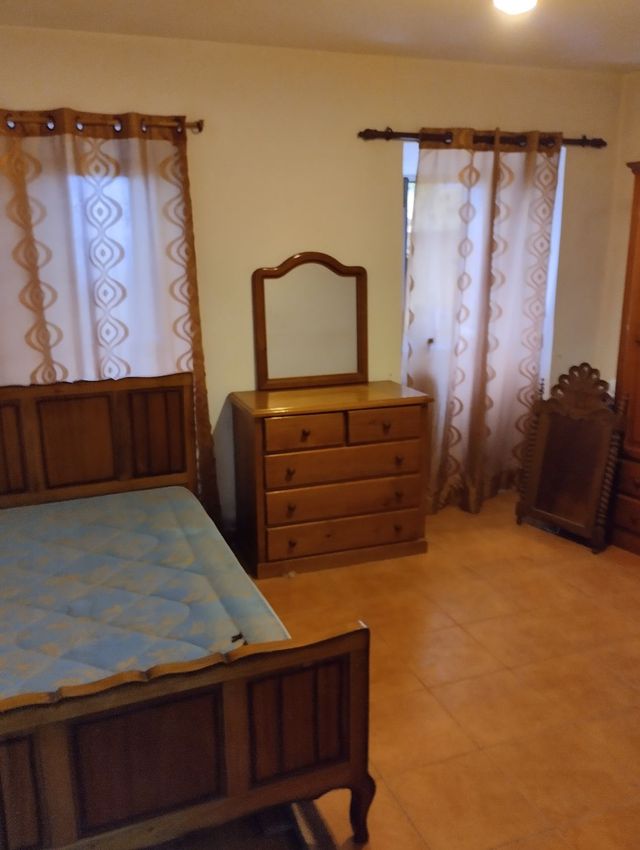 Imagem Quarto de  andar de moradia em Rua do Canto