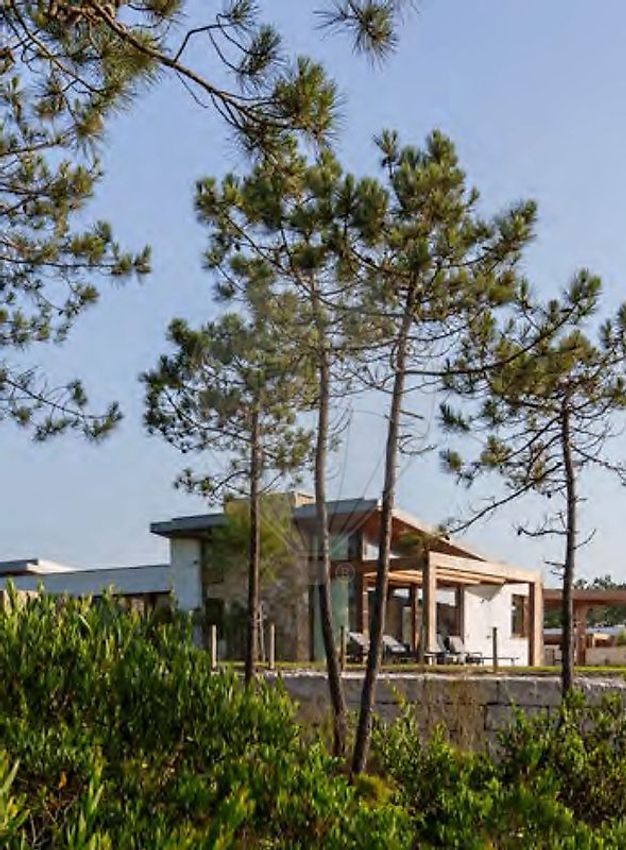 Зображення Фасад,  окремий будинок чи котедж, Estrada do Rio Cortiço