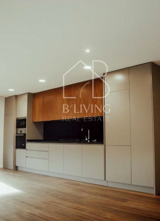 Imagem Quarto de apartamento t3 em Ferreiros e Gondizalves