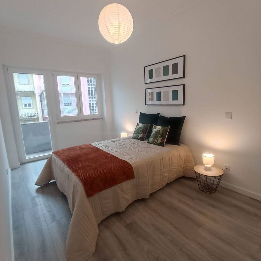 Imagem Quarto de apartamento t3 em Rua Doutor Rafael Duque
