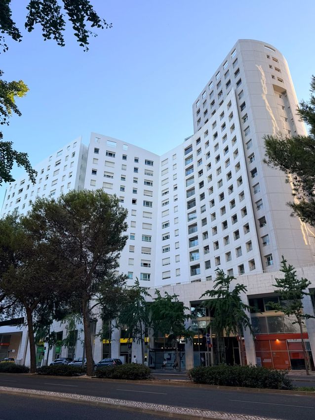 Imagem Vistas de apartamento t3 em Avenida Dom João II