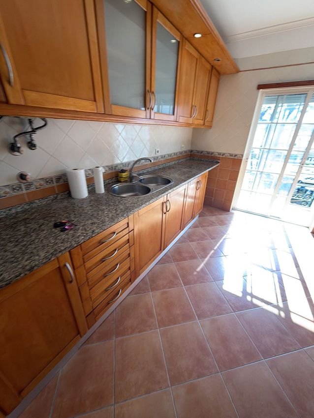 Imagem Cozinha de apartamento t2 em Rua da República, 7