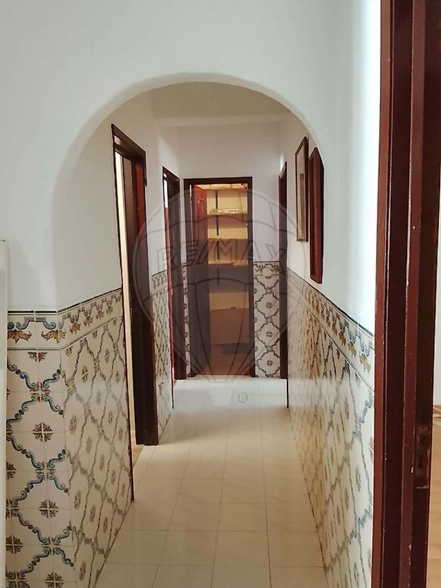 Imagem Corredor de apartamento t3 em Rua Adriano Correia de Oliveira
