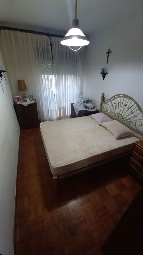 Imagem Quarto de apartamento t4 em Av alvaro cunhal, 3