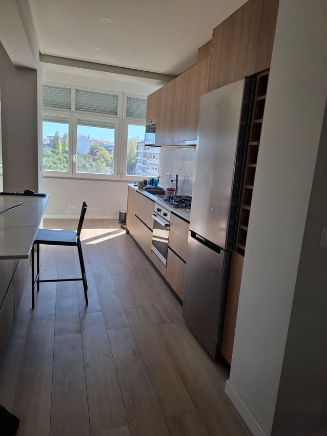 Imagem Cozinha de apartamento t3 em Avenida do Uruguai, 8