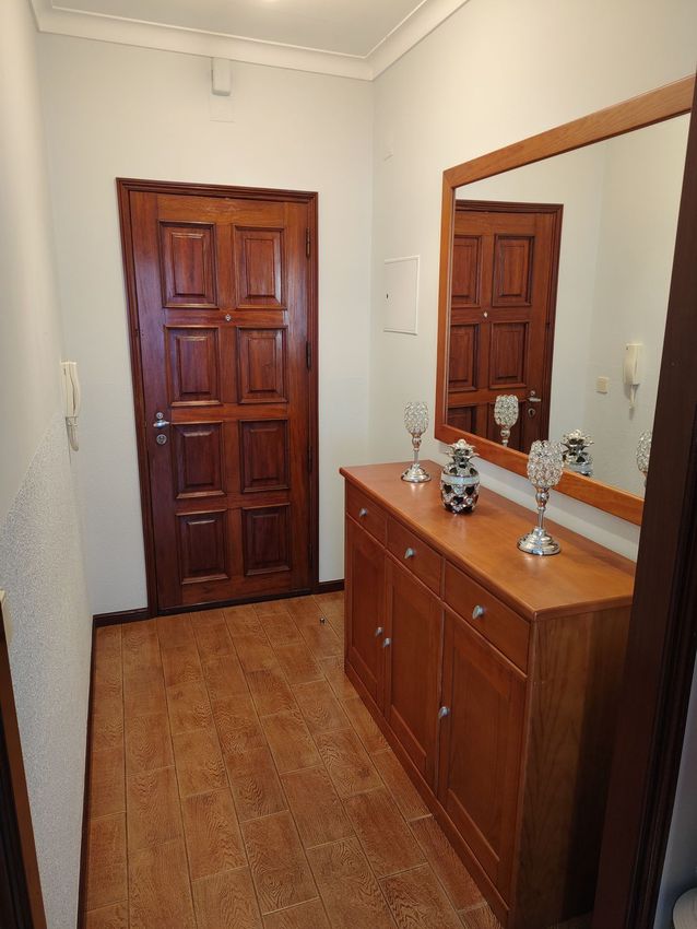 Imagem Hall de apartamento t2 em Rua Nova, 324