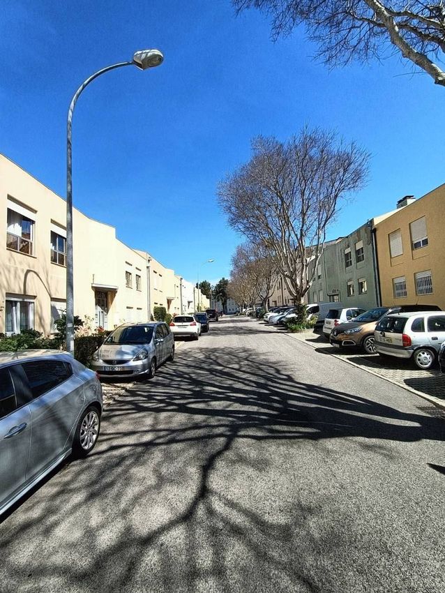 Imagem Vistas de duplex em Rua Tomás de Lima, 23 , 1º Esq