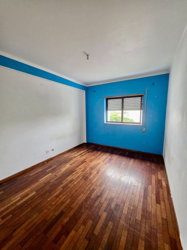 Imagem Quarto de apartamento t2 em Rua Q.ta das Nespereiras, 2