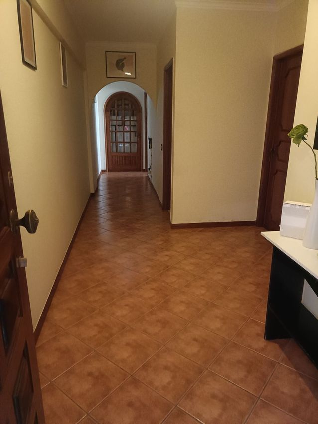 Imagem Corredor de quarto em Rua Fernão Lopes, 5