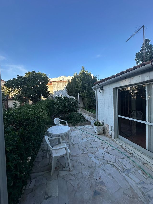 Imagem Jardim de apartamento t2 em Largo do Jardim Público, 5