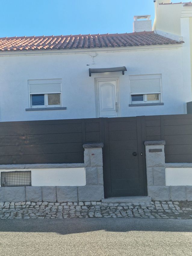 Зображення Фасад,  андар де морадія, Rua principal do Zambujeiro, 110