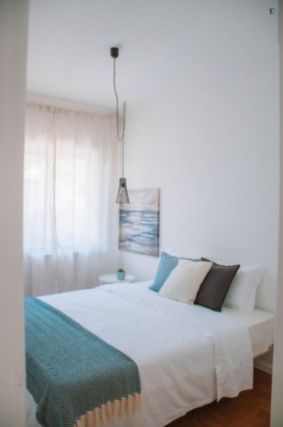 Imagem Quarto de apartamento t4 em Rua da Rabusca