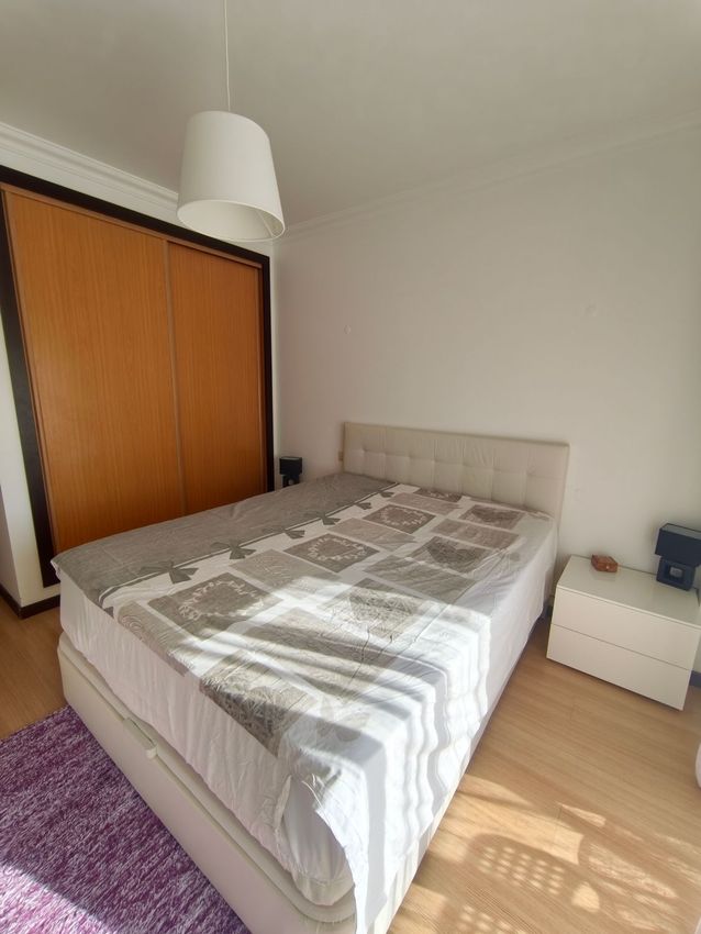Imagem Quarto de apartamento t3 em Rua da St.ª Casa da Misericórdia de Olhão, 15