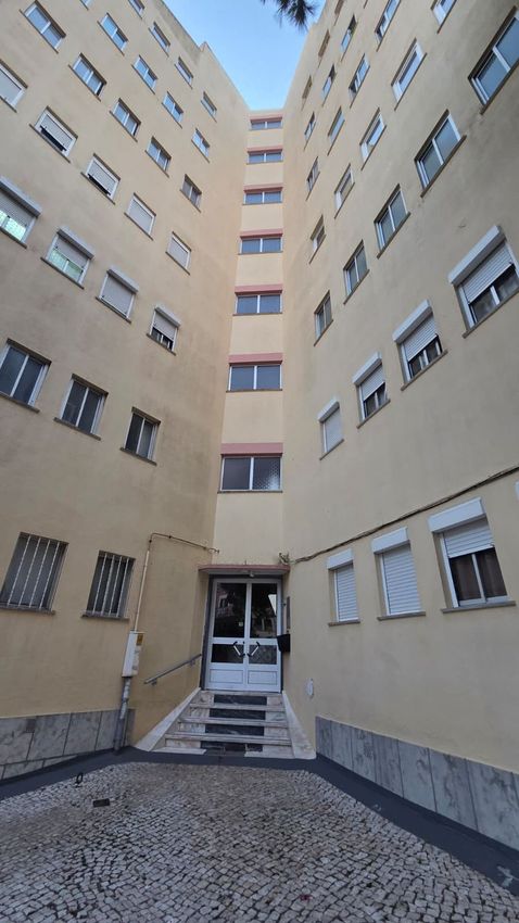 Imagem Vistas de apartamento t1 em Rua Carlos Charbel, 29