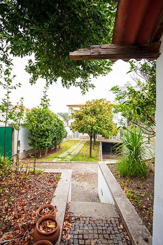 Imagem Jardim de  moradia independente em Foz