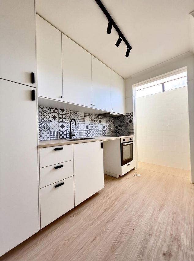 Imagem Cozinha de apartamento t1 em Rua do Cantor Zeca Afonso, 730