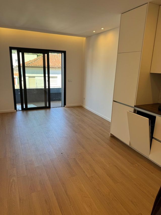 Imagem Sala de estar de apartamento t1 em Rua Conselheiro Santos Viegas, 344