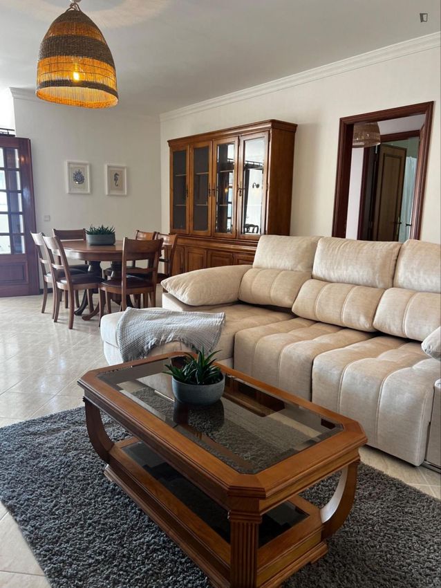 Imagem Sala de estar de apartamento t1 em Largo Parracho Branco
