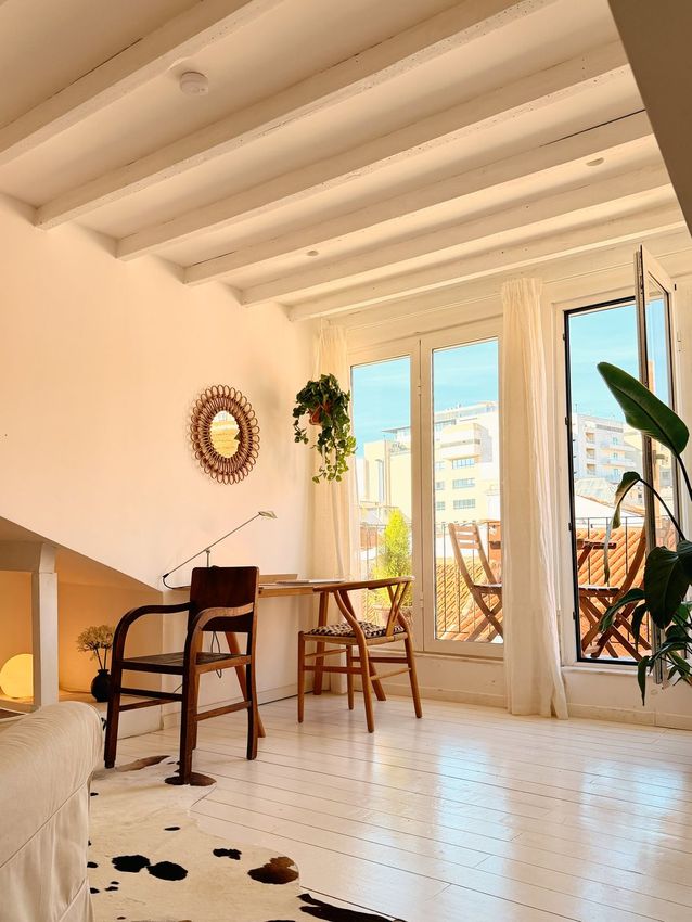 Imagem Sala de estar de apartamento t2 em Rua da Fé, 51