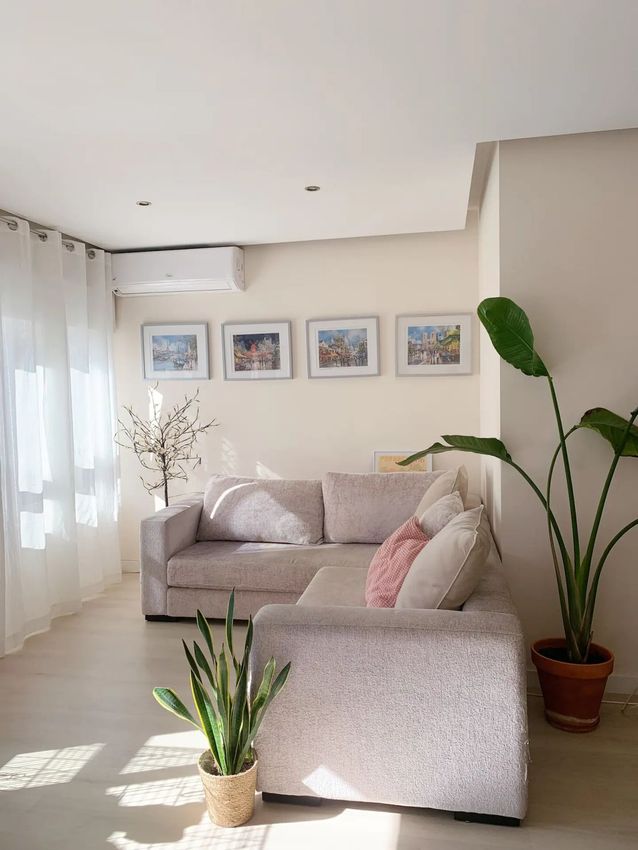 Imagem Sala de estar de apartamento t3 em Rua Actriz Palmira Bastos, 13