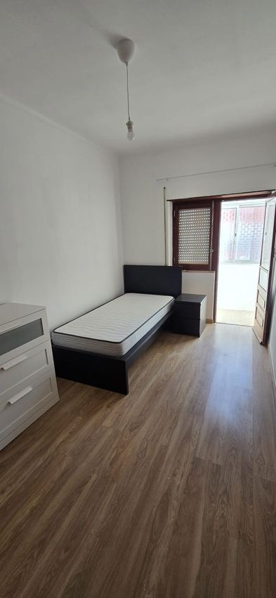 Imagem Quarto de quarto em Alto do Seixalinho, 3