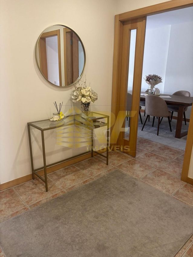 Imagem Hall de apartamento t3 em Rua Nova de Covilhô, 65