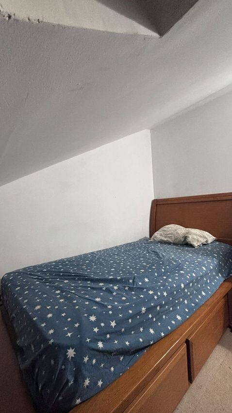 Imagem Quarto de quarto em Rua 1° de Maio s/n