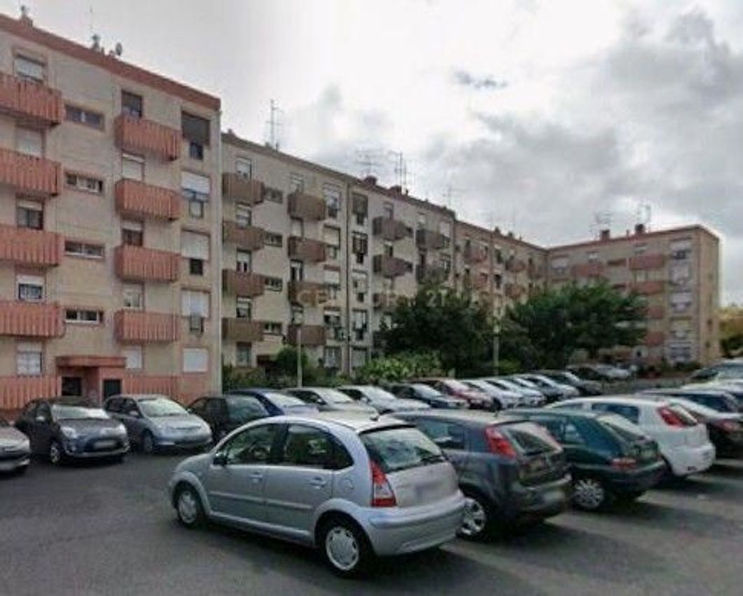 Imagem Vistas de apartamento t3 em Olivais