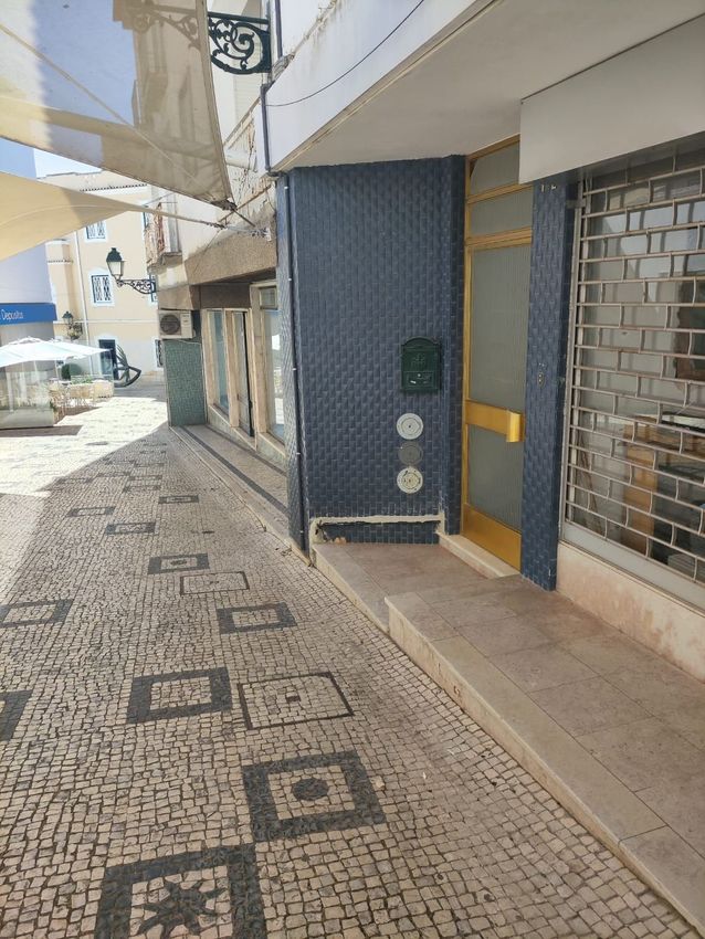 Imagem Vistas de quarto em Rua Dr.Bernardino Machado, 12